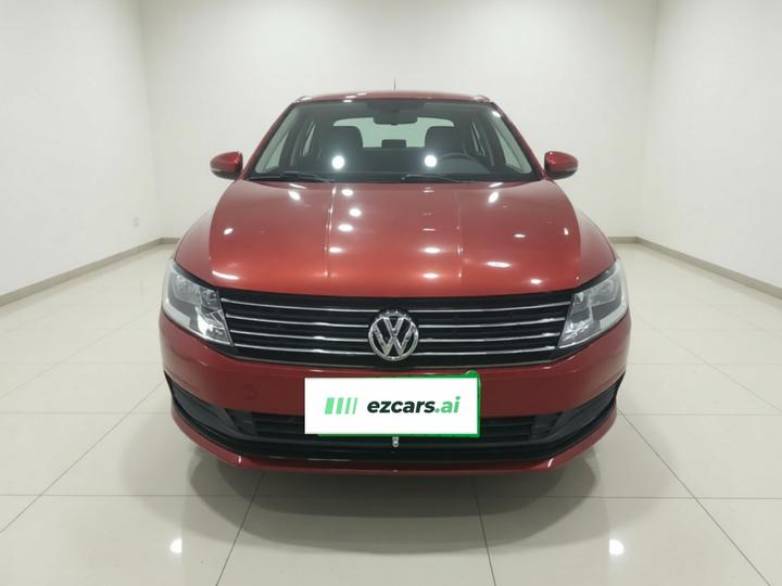Lavida 2017 1.6L AT photo 2