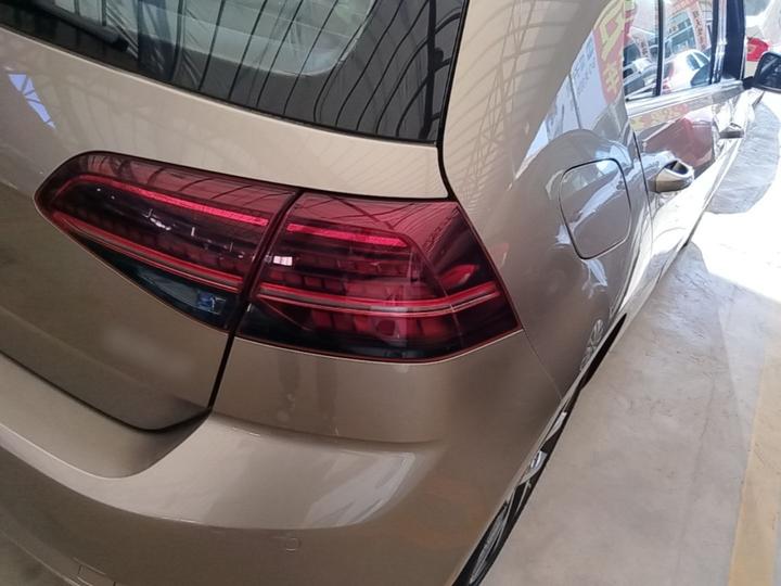 Golf 2018 230TSI AT Luxury photo 7