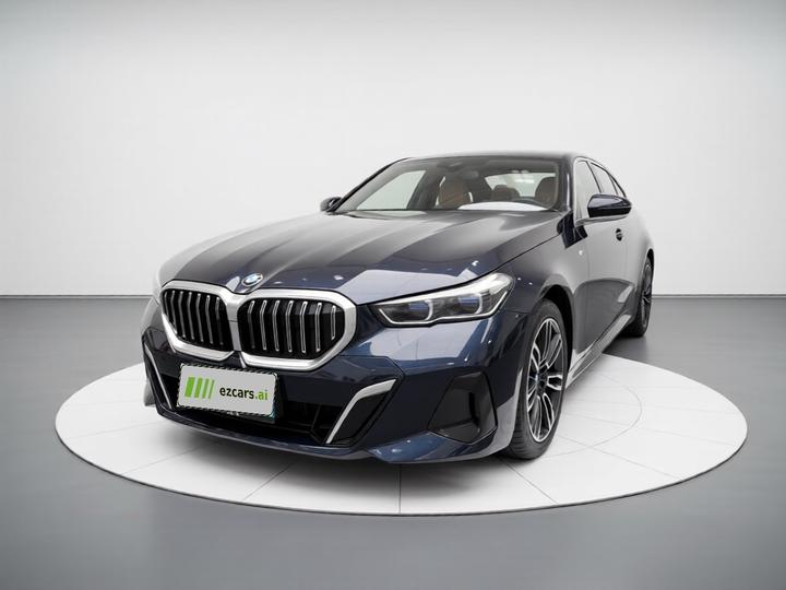 5 Series 2025 525Li M Sport Package