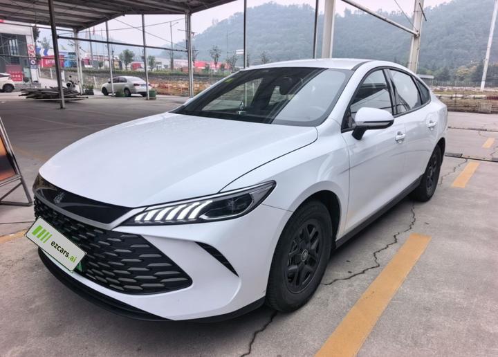 Qin PLUS 2025 DM-i ADAS 55KM Leading