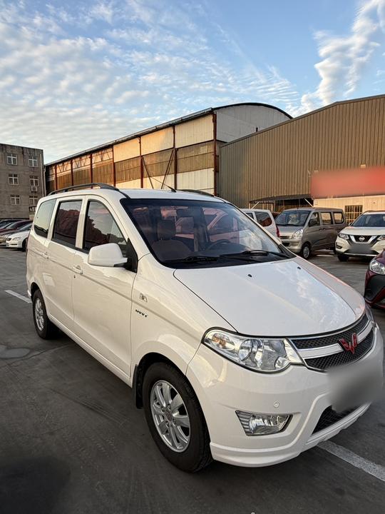 Wuling Hongguang 2015 1.5L S Base China V photo 4