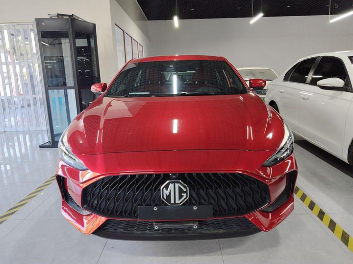 MG5 2021 Facelift 180DVVT CVT Luxury photo 2