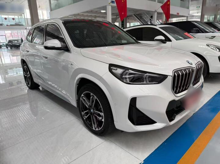 X3 2023 xDrive25i M Sport Package photo 3