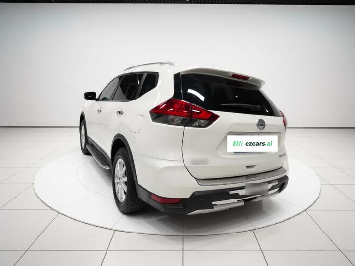 X-Trail 2023 Classic 2.0L RWD Connected Exclusive photo 4