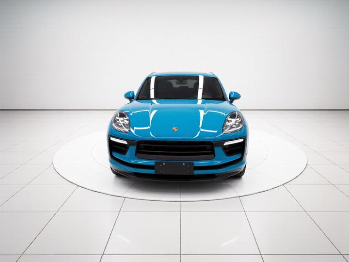 2023 Macan T 2.0T photo 2