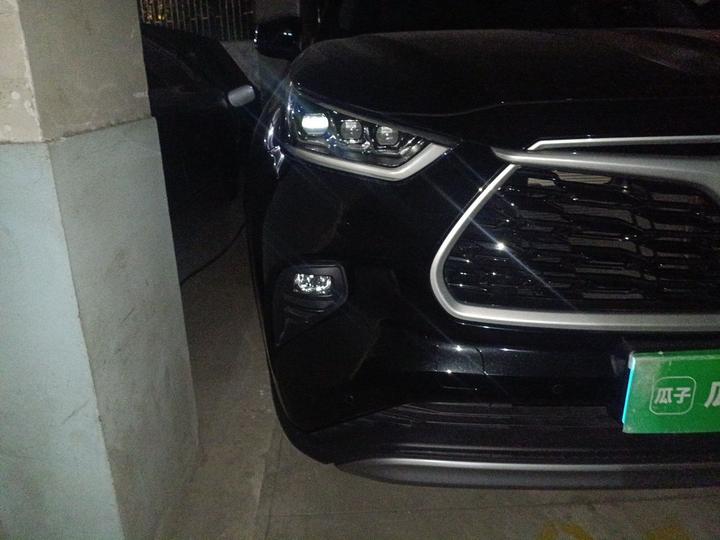 Highlander 2023 2.5L Smart Hybrid AWD Premium 7-Seater photo 7