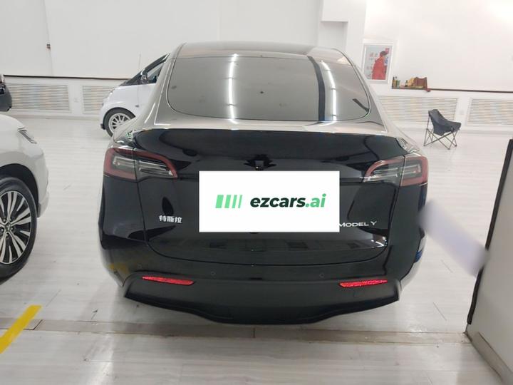 Model Y 2022 Facelift RWD photo 5