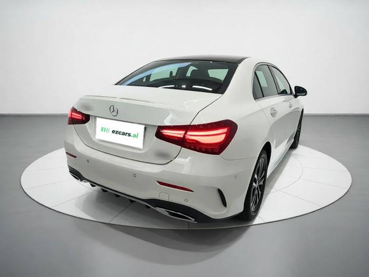 A-Class 2023 A 200 L Dynamic photo 4