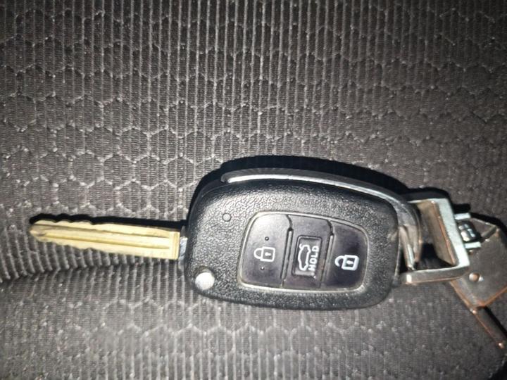 Elantra 2016 1.6L AT Smart Elite photo 8
