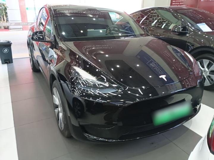 Model Y 2022 Facelift RWD photo 2
