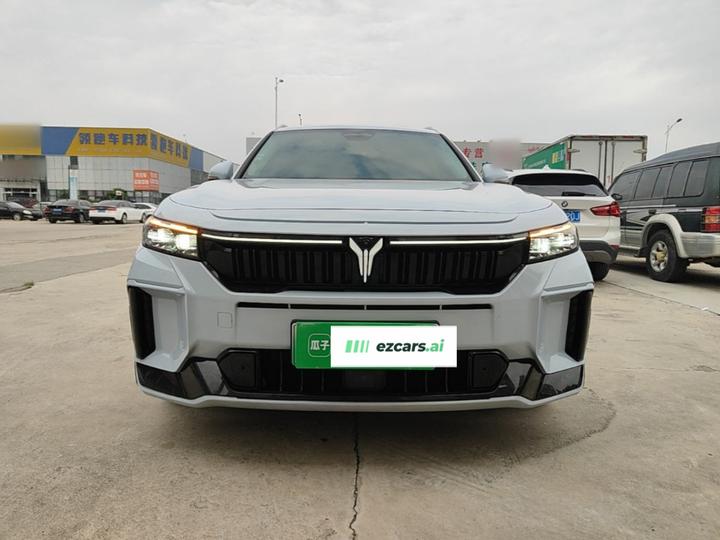 Voyah FREE 2024 Extended Range ADAS photo 2