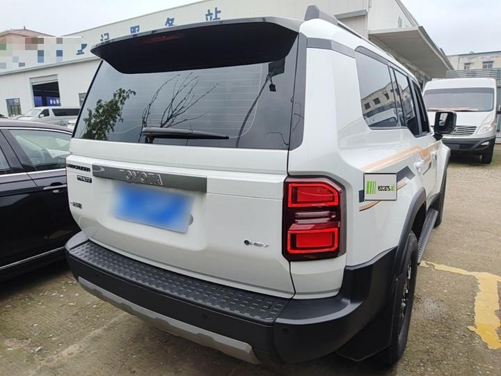 Prado 2024 2.4T TX 5-Seater photo 4