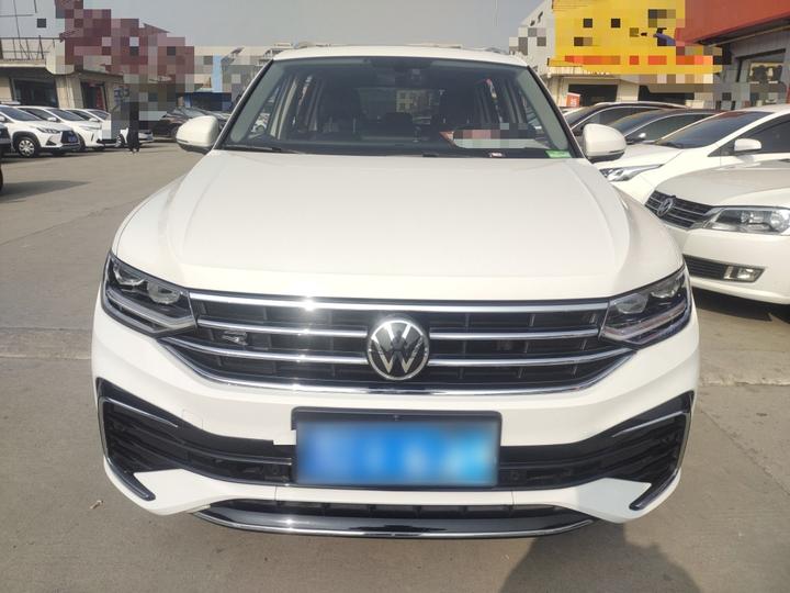 Tiguan L 2022 330TSI AT RWD R-Line photo 2