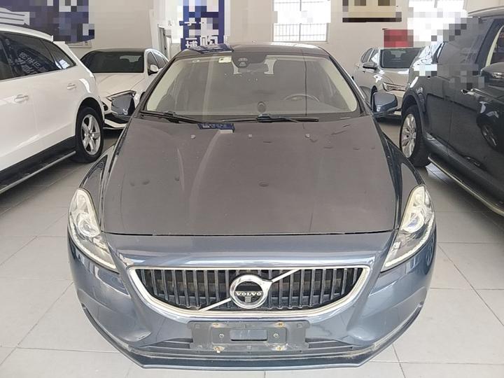 V40 2017 T3 photo 2