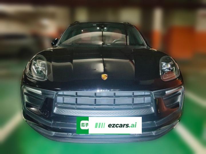 2022 Macan 2.0T photo 2