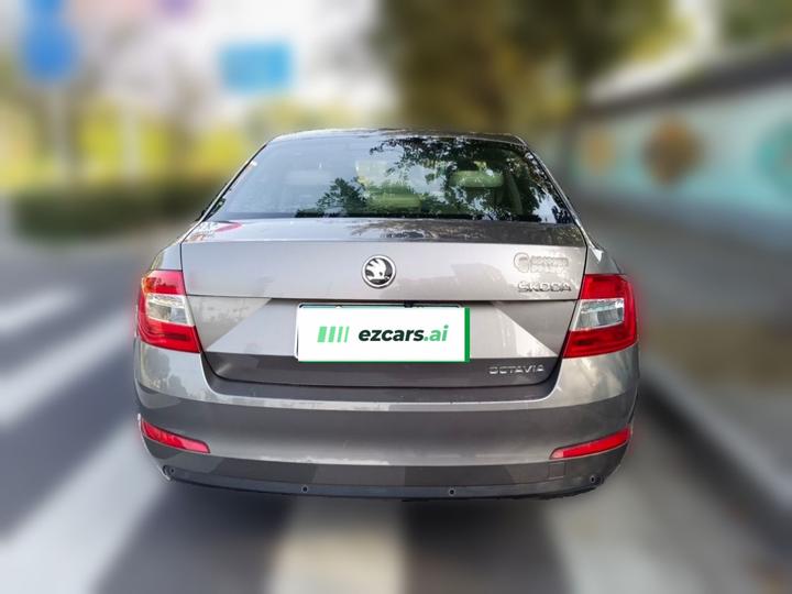 Octavia 2015 1.6L AT photo 5