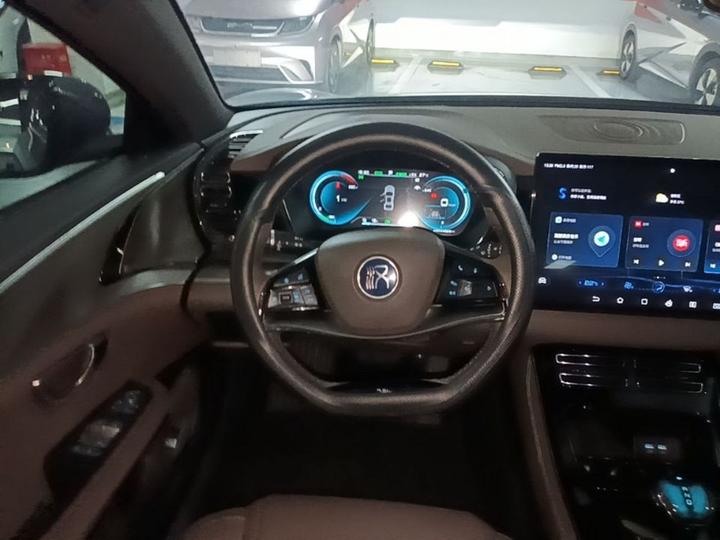 Han 2021 EV Standard Range Luxury photo 6