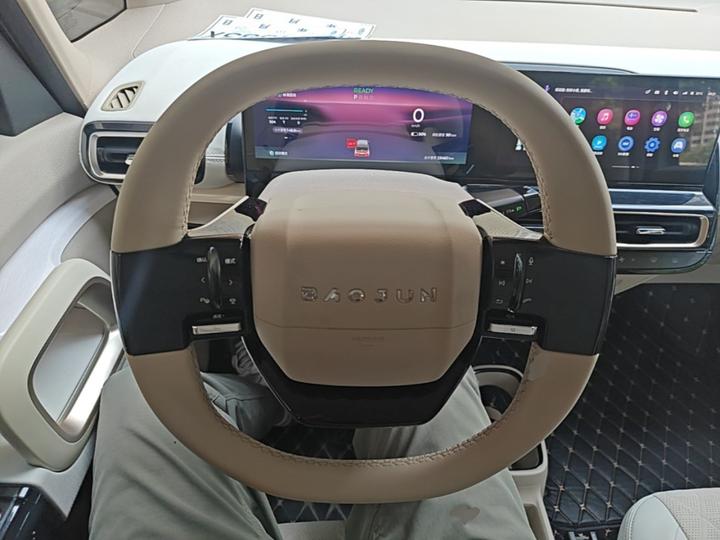 KiWi EV 2023 NCM photo 6