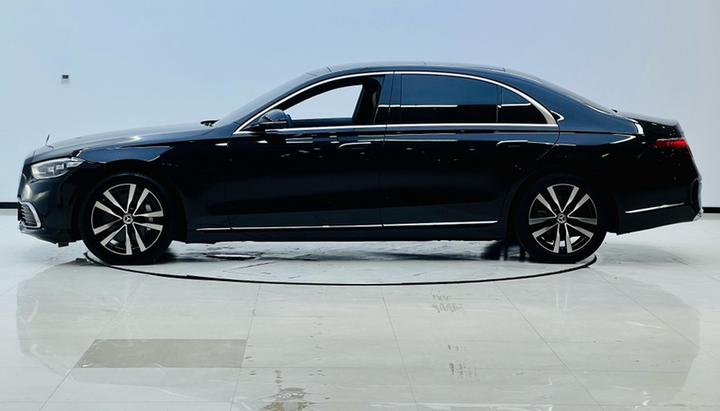 S-Class 2022 S 400 L Luxury photo 3