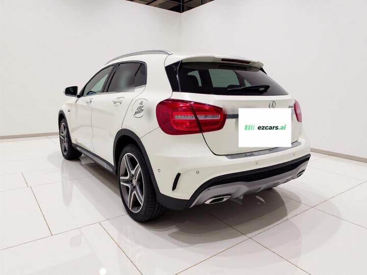 GLA 2015 GLA 260 4MATIC Sport photo 4