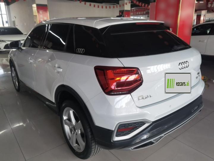 Q2L 2022 35 TFSI Progressive photo 4