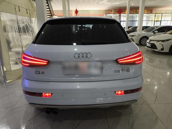 Q3 2017 30 TFSI photo 3