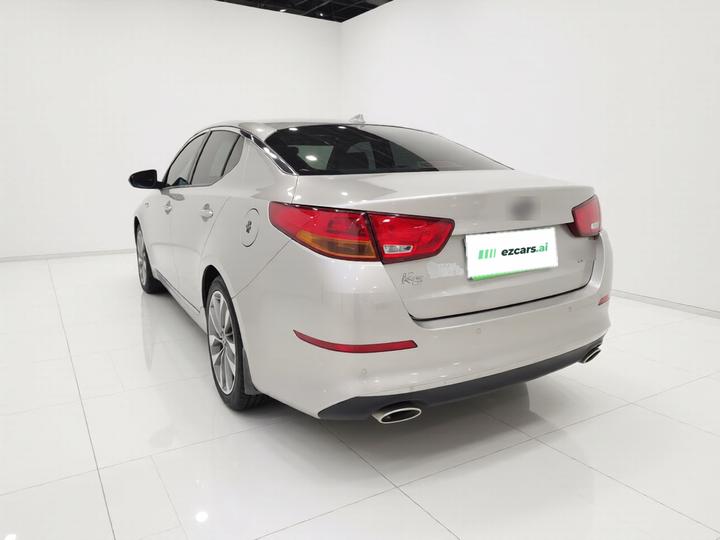 K5 2015 2.0L AT LUX photo 4