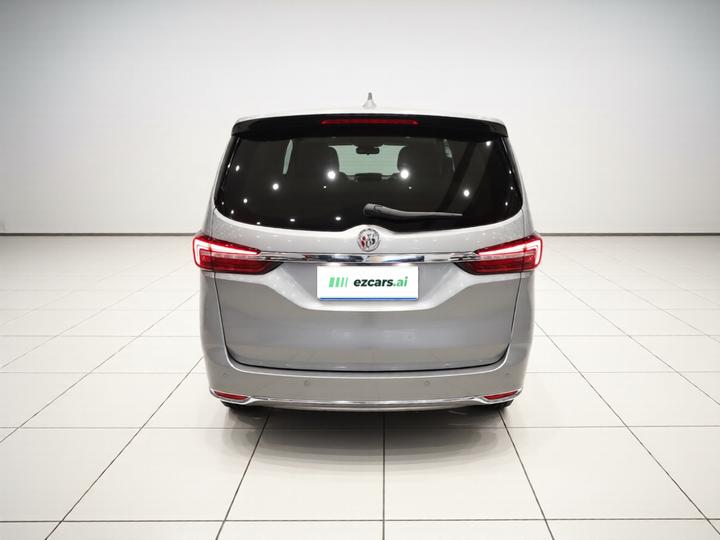 GL8 2023 Facelift Luxury photo 5