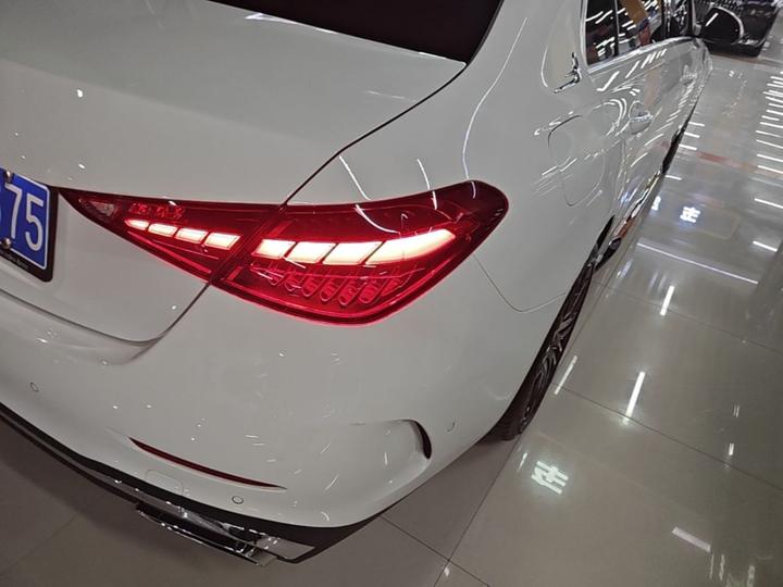 C-Class 2025 Facelift C 260 L Sport photo 7