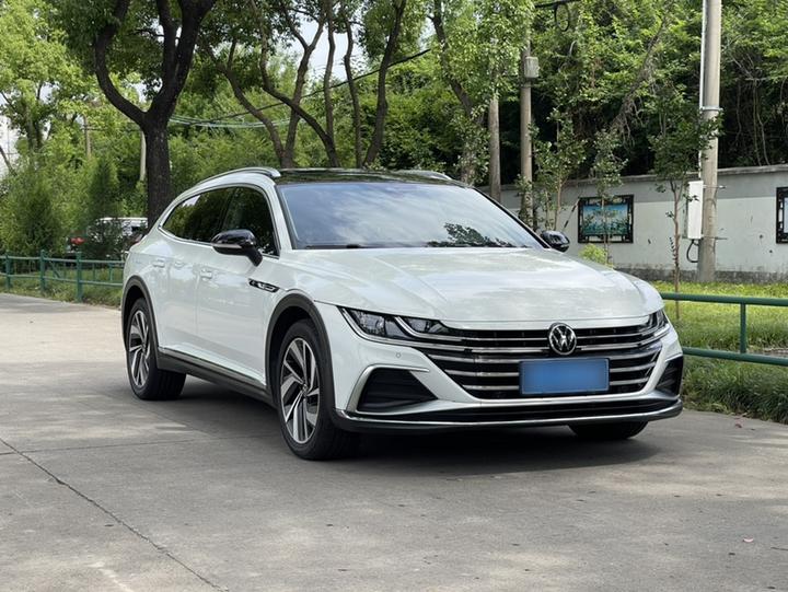 FAW-Volkswagen CC 2021 380TSI photo 3