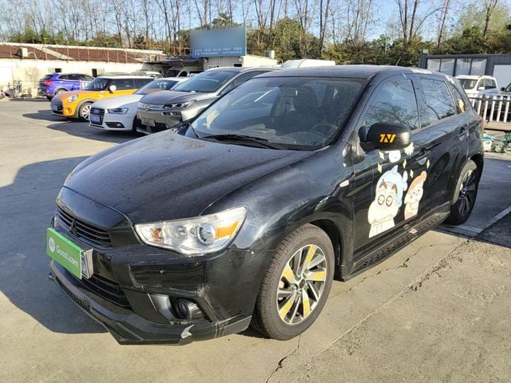 ASX 2016 1.6L MT RWD Progressive