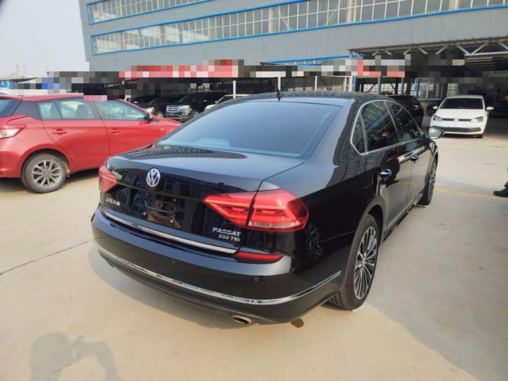 Passat 2017 330TSI DSG photo 4