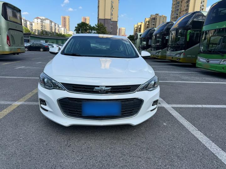 Cavalier 2019 320 AT photo 2