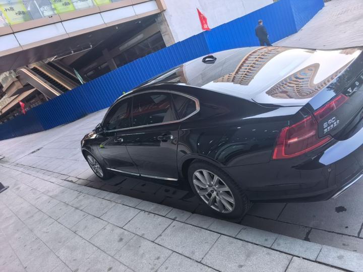 S90 2020 T5 Luxury photo 4