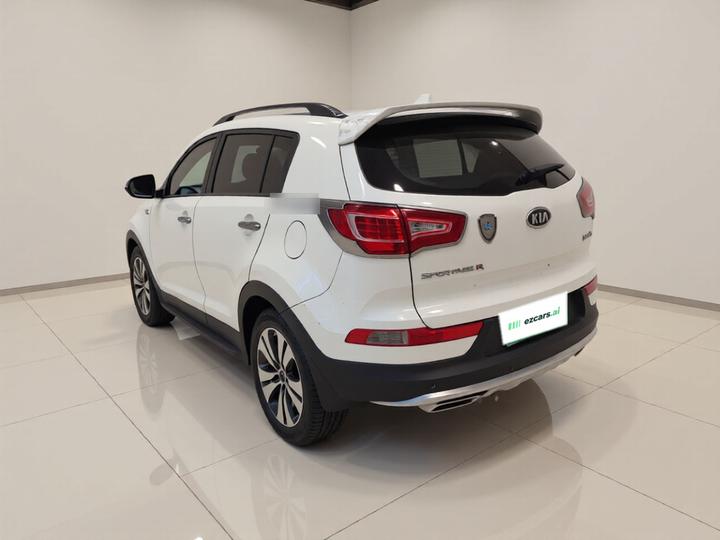 Sportage 2014 2.0L AT RWD DLX photo 4