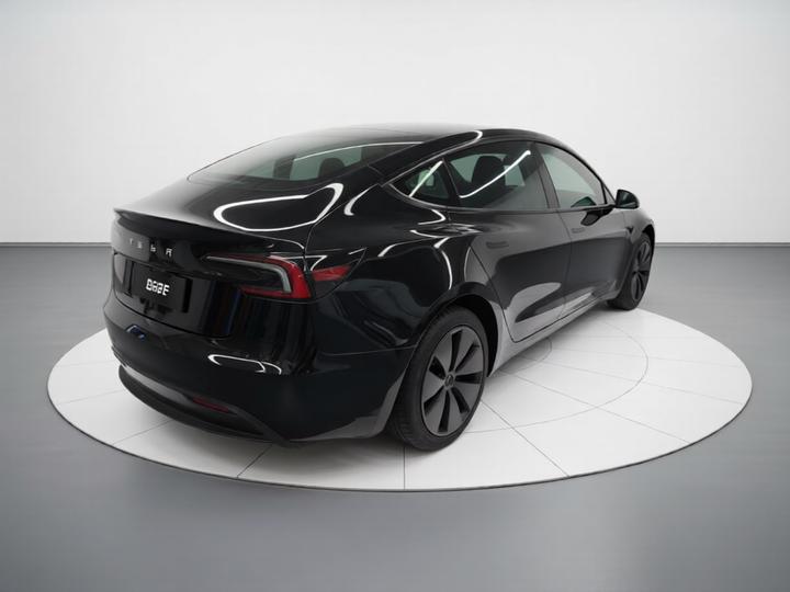 Model 3 2023 RWD photo 6