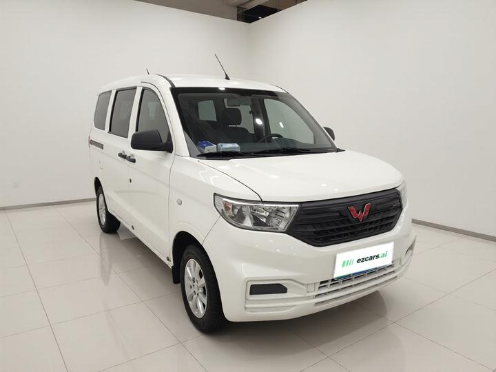 Wuling Hongguang V 2022 1.5L LAR photo 3