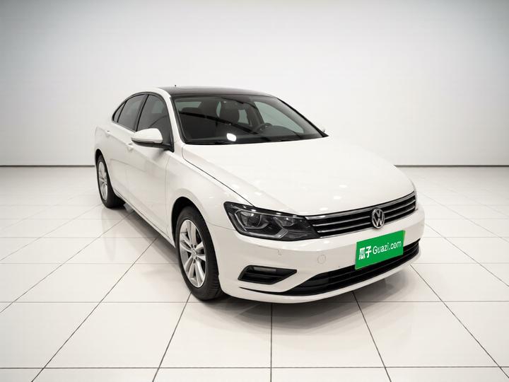 Lamando 2017 230TSI DSG photo 3