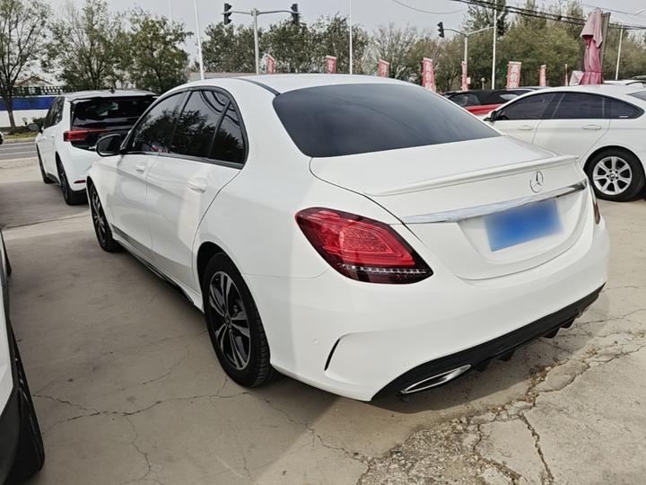 C-Class 2019 C 260 Sport photo 4