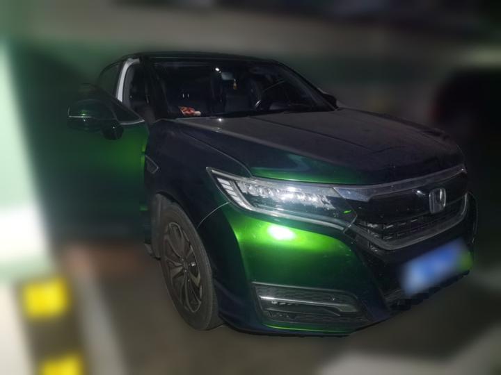 UR-V 2017 240TURBO RWD Luxury China V photo 3