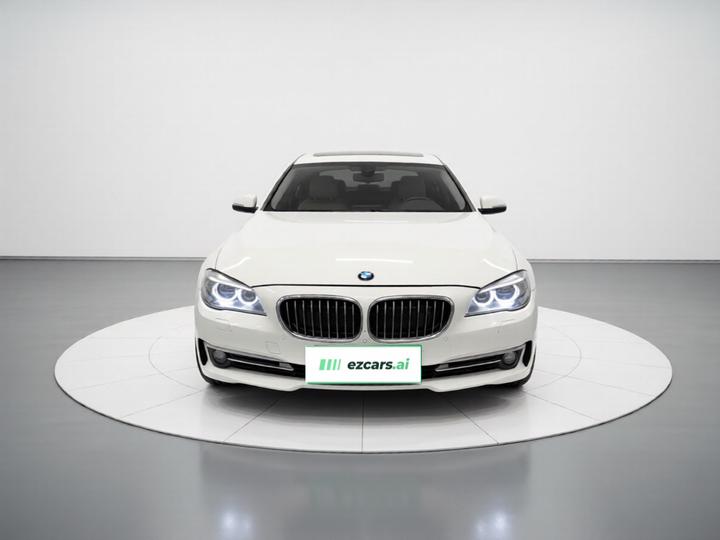 7 Series 2014 730Li photo 2