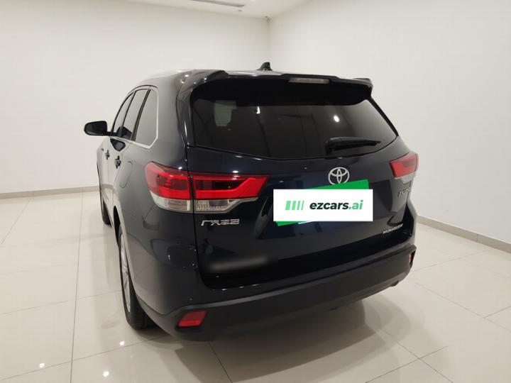 Highlander 2018 2.0T AWD Premium 7-Seater China VI photo 5