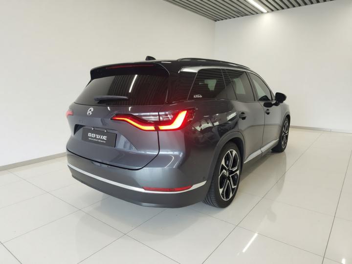 ES8 2020 415KM 7-Seater photo 6