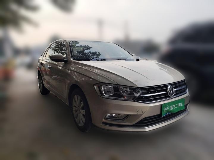 Bora 2017 1.6L MT Comfort photo 3