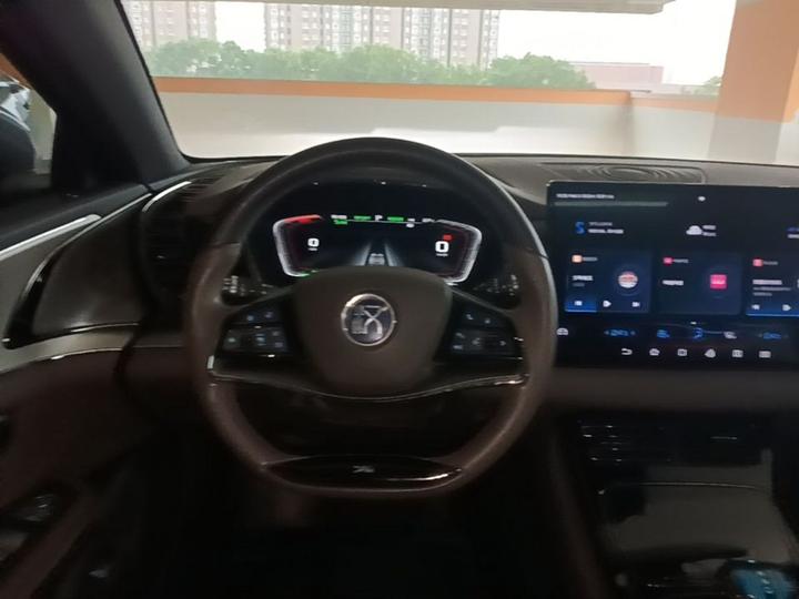 Han 2021 EV Standard Range Luxury photo 6