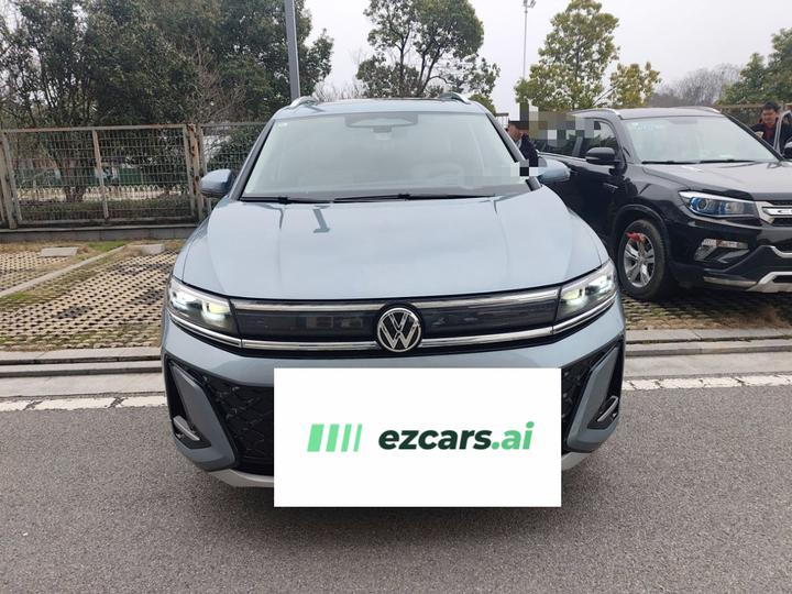 2026 450TSI AWD Flagship 6-Seater photo 2