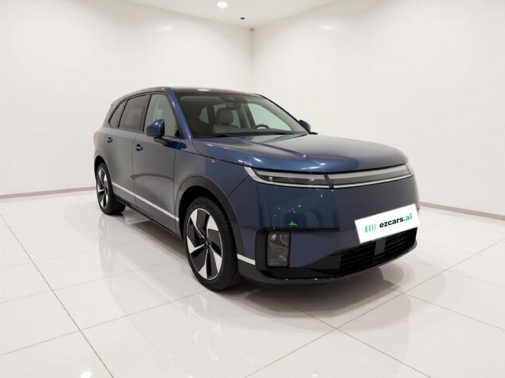 GX 2026 EREV 1585 AWD UltraSE photo 3