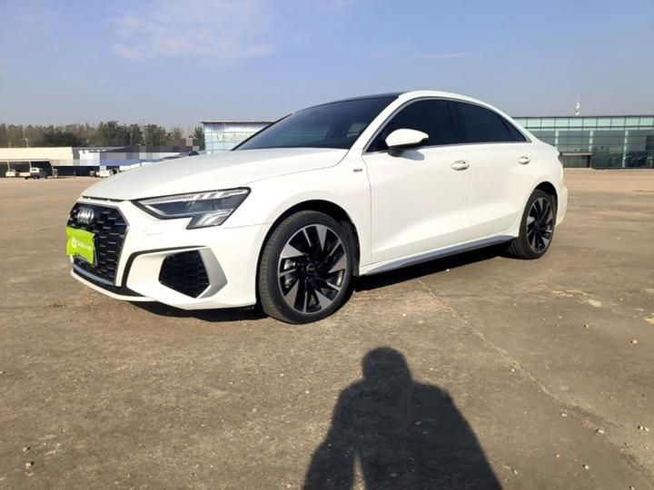A3 2024 A3L Limousine 35 TFSI Fashion Sport
