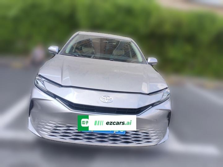 Camry 2024 Hybrid 2.0HE Elite photo 2