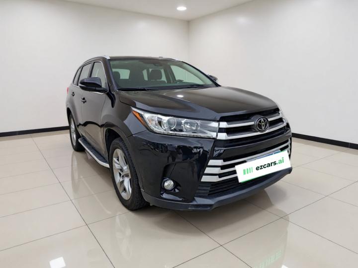 Highlander 2018 2.0T AWD Luxury 7-Seater China VI photo 3